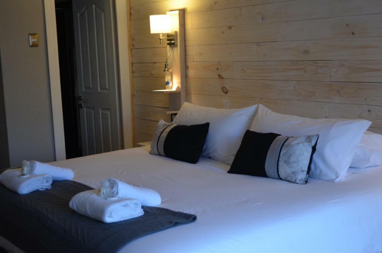 Hostal Boutique Puerta Roja Punta Arenas Dış mekan fotoğraf