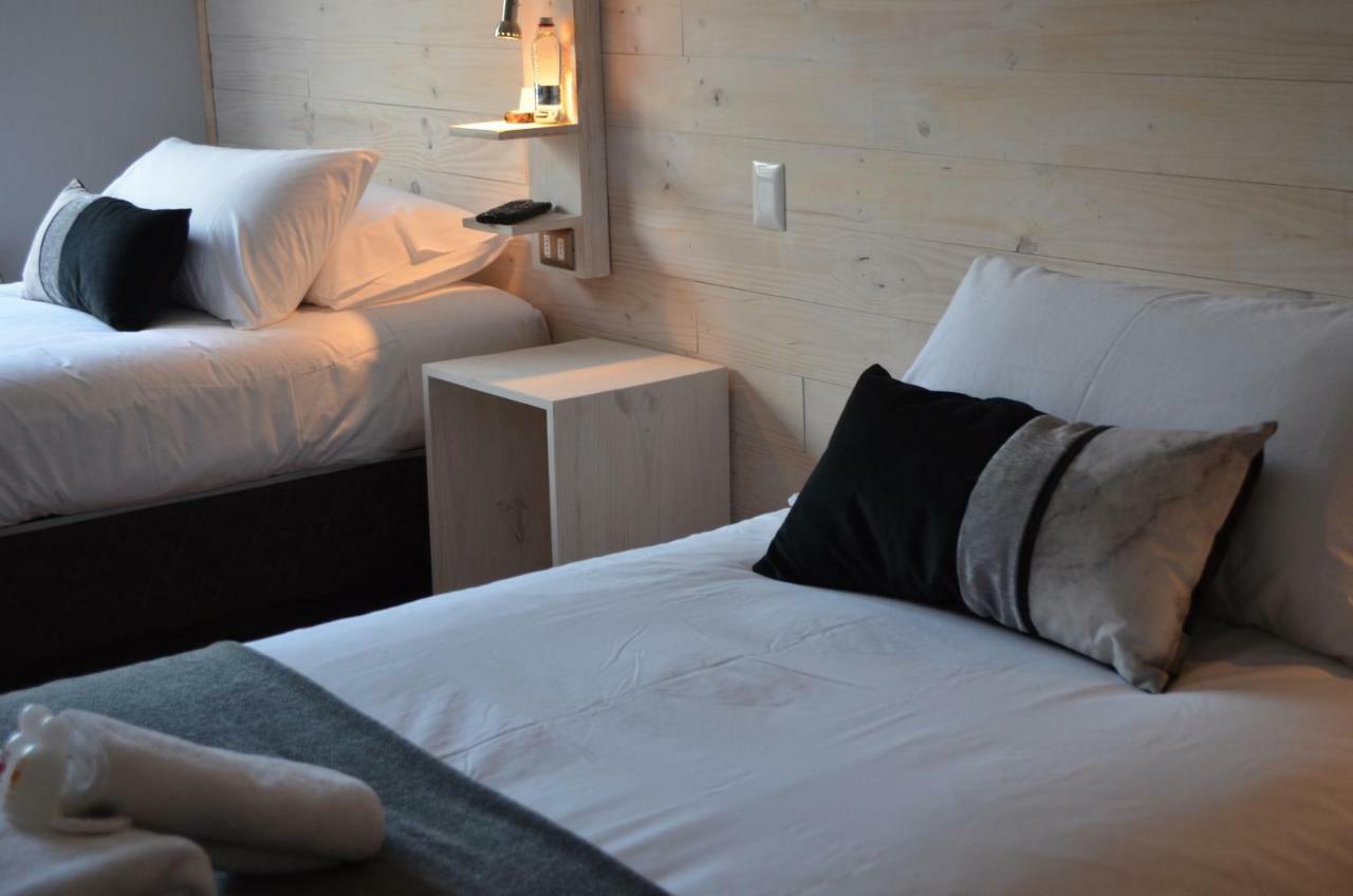Hostal Boutique Puerta Roja Punta Arenas Dış mekan fotoğraf