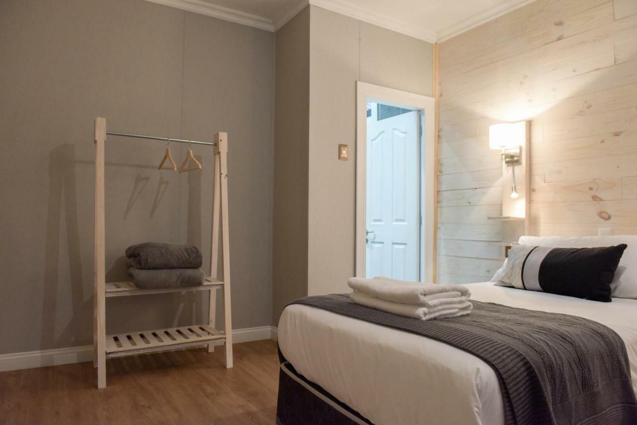 Hostal Boutique Puerta Roja Punta Arenas Dış mekan fotoğraf